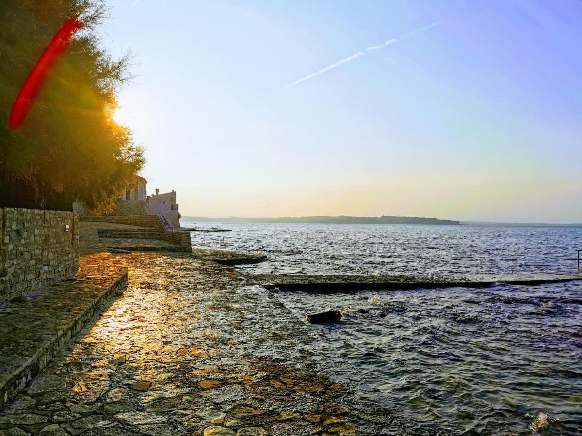 Nina Deluxe Superior 5 Star Apartment, Your Piece Of Heaven By The Sea & Park Novigrad Istria Exterior foto