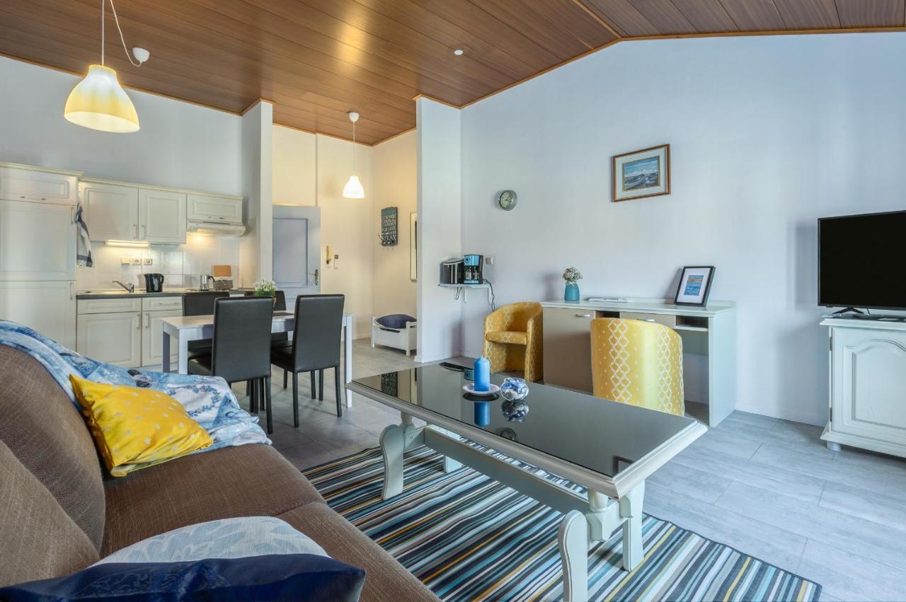 Nina Deluxe Superior 5 Star Apartment, Your Piece Of Heaven By The Sea & Park Novigrad Istria Exterior foto